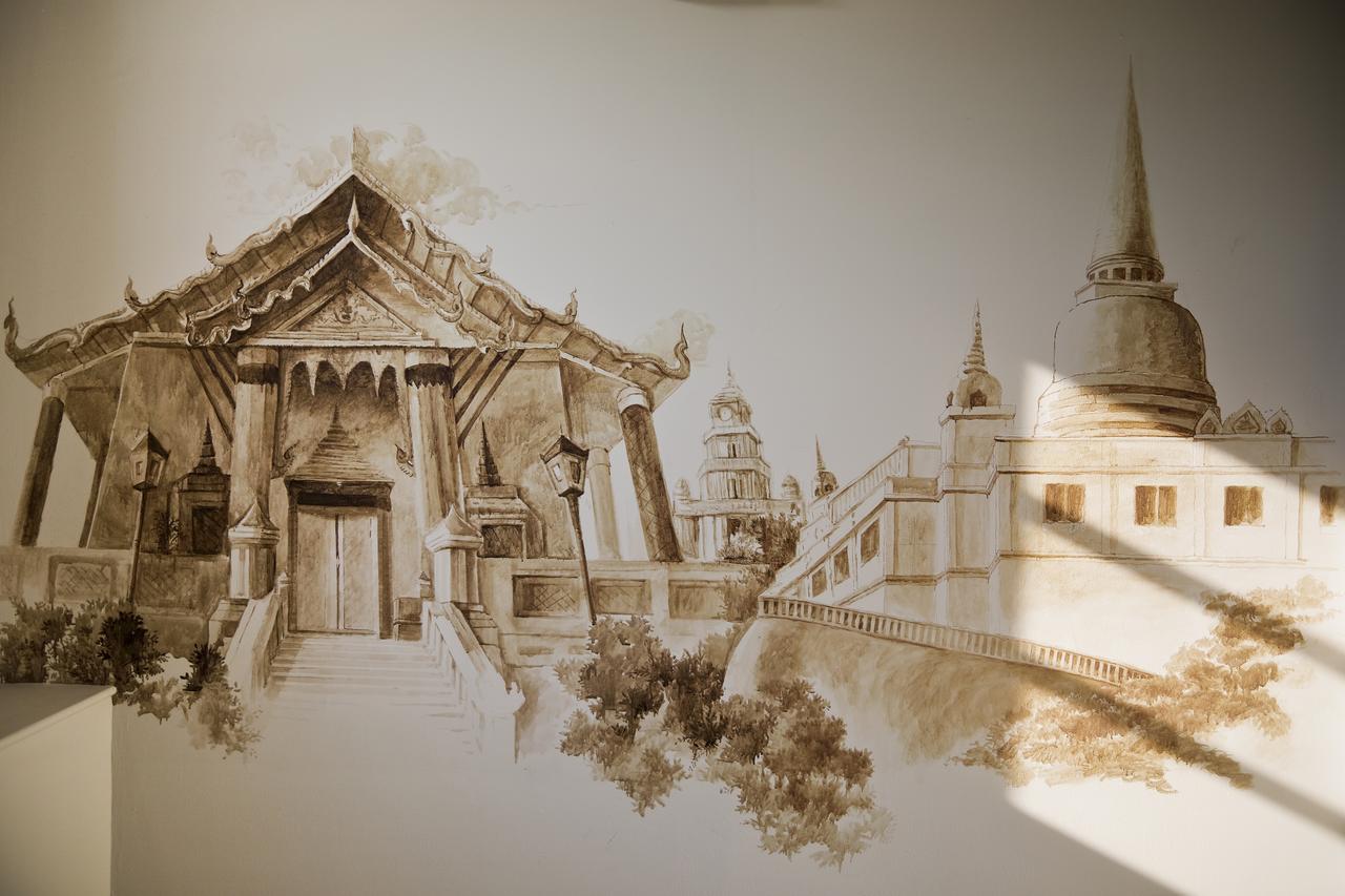 The Raweekanlaya Bangkok Exterior foto Wat Ratchaburana
